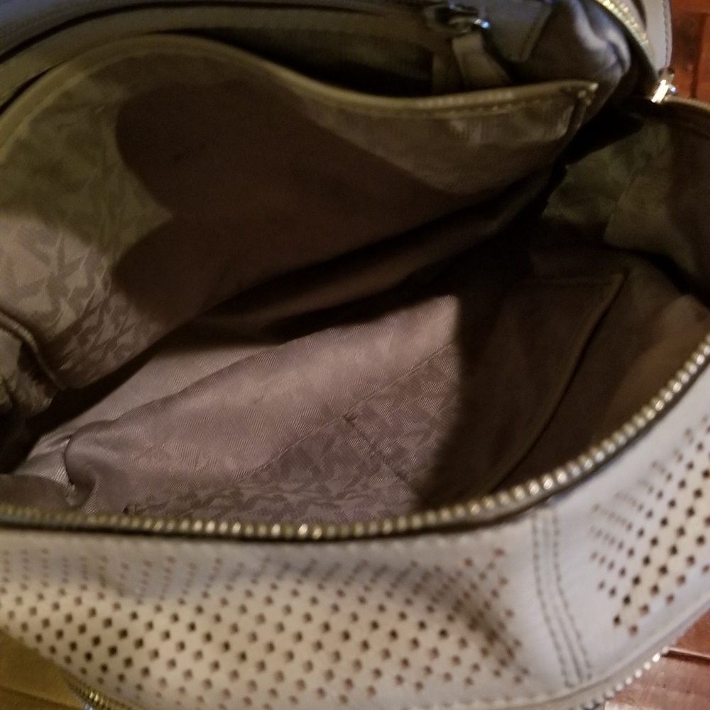 Michael Kors Rhea backpack - Picture 7 of 14